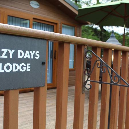 Lazy Days Lodge Glendevon Kültér fotó