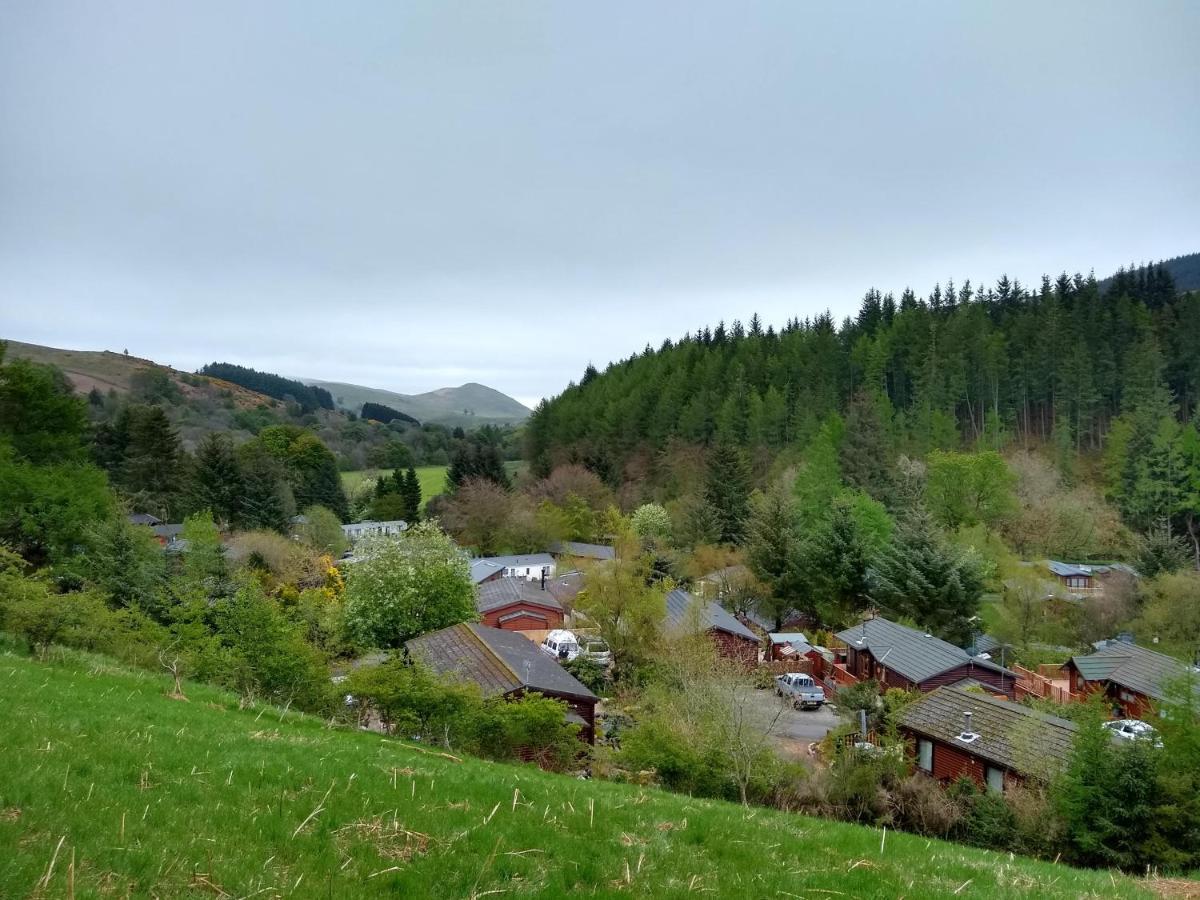 Lazy Days Lodge Glendevon Kültér fotó